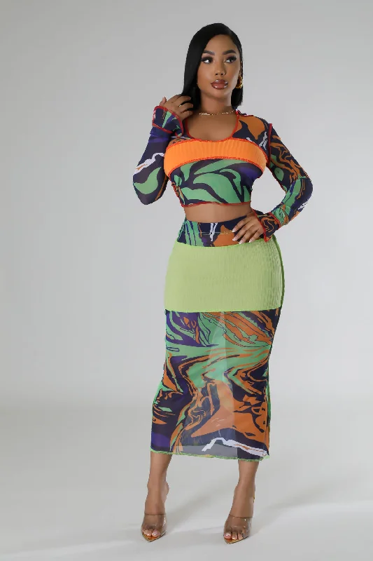 Standing Out Skirt Set