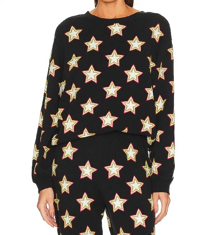 Star Toss Pullover Top In Black